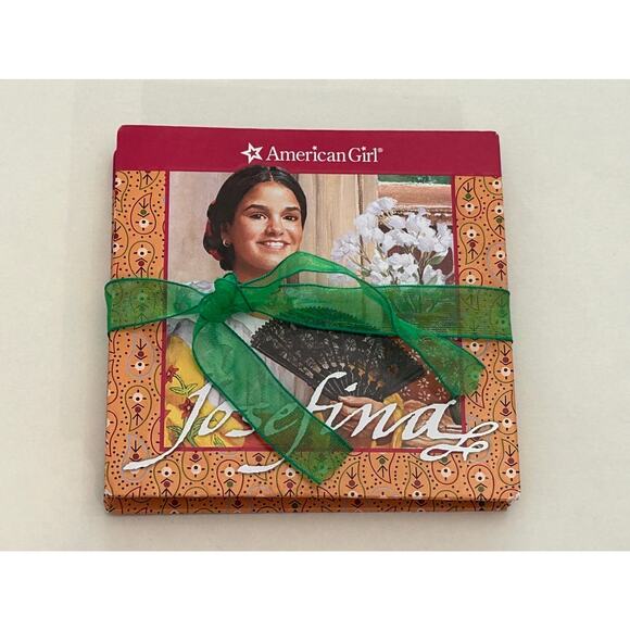 American Girls 2009 Josefina Miniature Activity Fold out Book - Picture 1 of 10